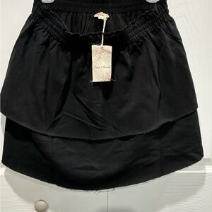 Hem & Thread Black Tiered Bubble Mini Skirt Casual